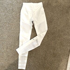 Alo Yoga Moto Leggings